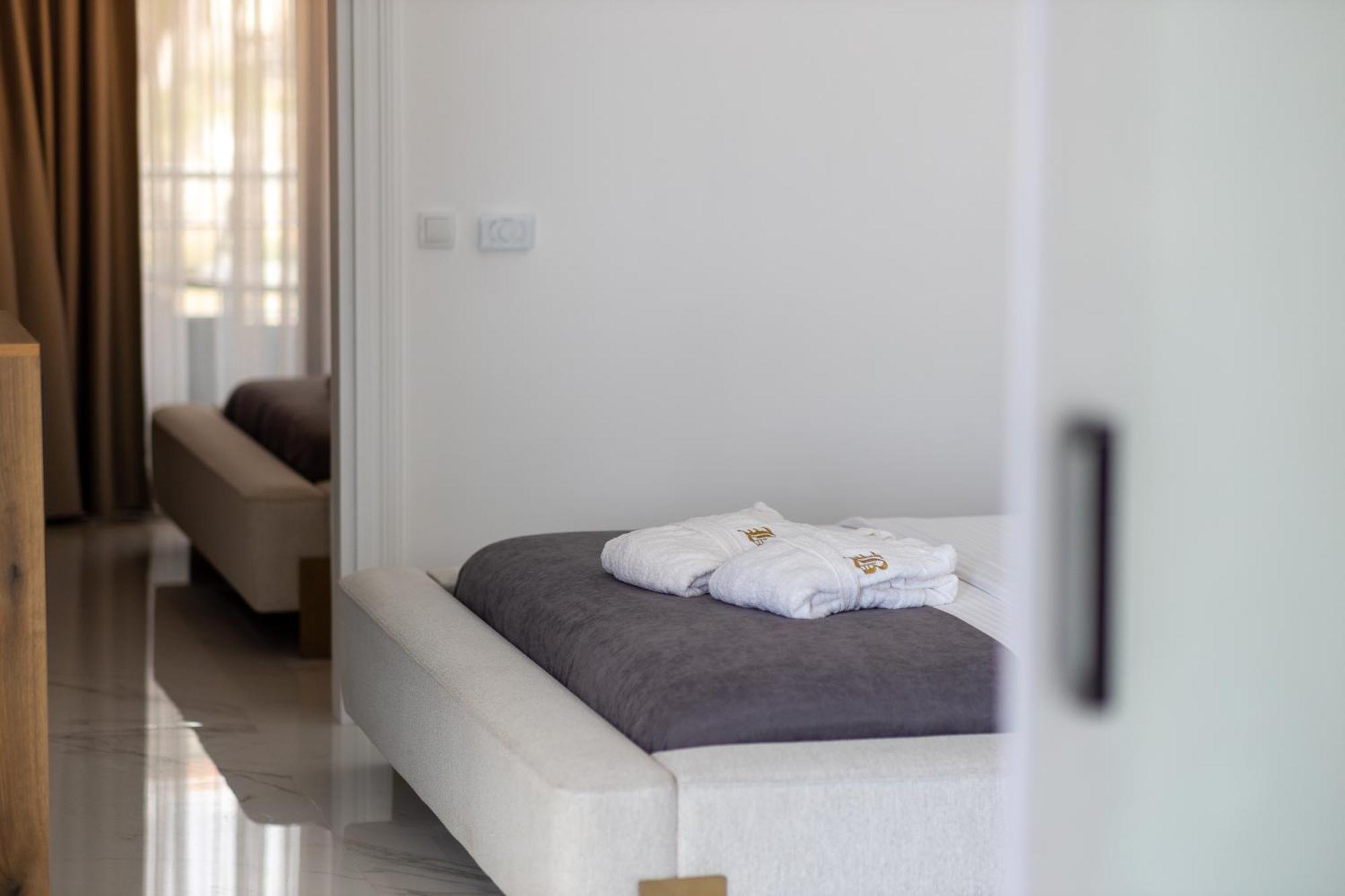Barjaktar - Luxury Suites & Spa Ulcinj Exterior foto